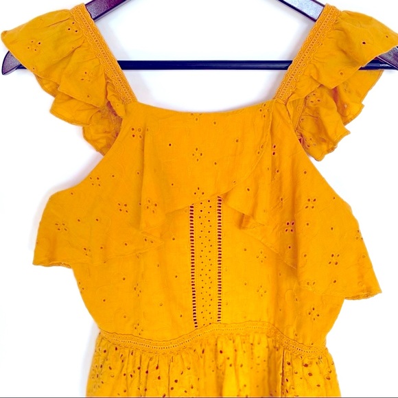 Moon River Anthropology Yellow Eyelet Tank Size S - Picture 4 of 10
